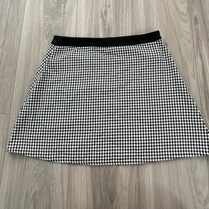 B/W Plaid Holiday Skirt